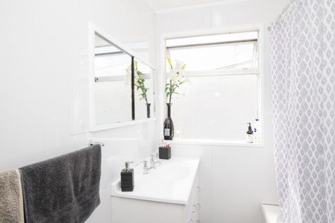 Photo of property in 38 Lyndhurst Street, Awapuni, Gisborne, 4010