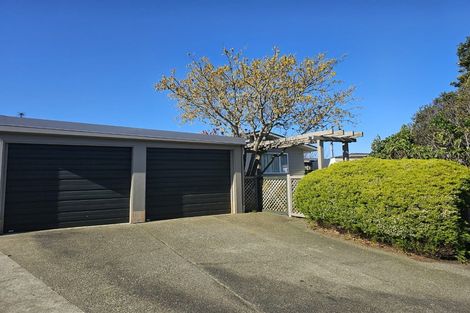 Photo of property in 30 The Quarterdeck, Whitby, Porirua, 5024