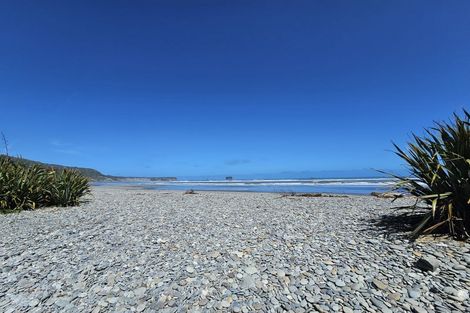 Photo of property in 72 Somerled Avenue, Dunollie, Runanga, 7803