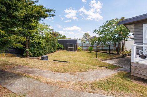 Photo of property in 12 Kent Crescent, Awapuni, Palmerston North, 4412