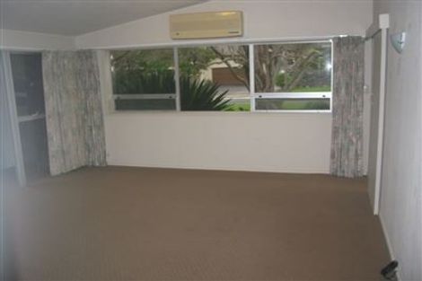 Photo of property in 1/15 Omana Road, Milford, Auckland, 0620