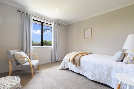 Photo of property in 46 Carrington Drive, Papamoa Beach, Papamoa, 3118