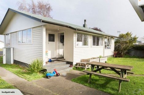 Photo of property in 15 Runciman Place, Dannevirke, 4930