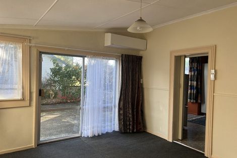 Photo of property in 2 Jervois Terrace, Ohau, Levin, 5570