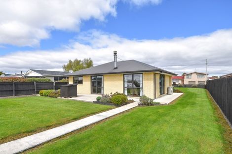 Photo of property in 16 Cross Street, Milton, 9220