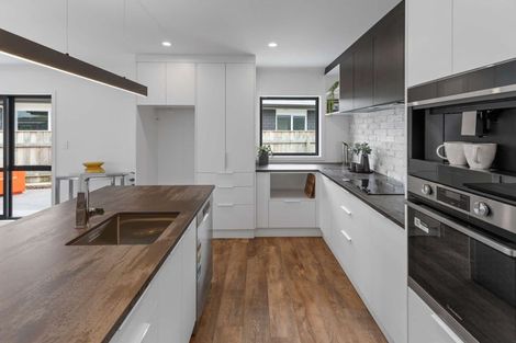 Photo of property in 14a Awahou Place, Foxton, 4814