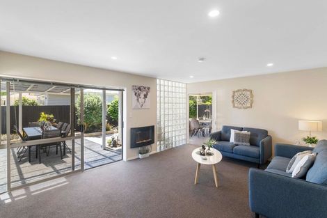 Photo of property in 72 Balrudry Street, Avonhead, Christchurch, 8042