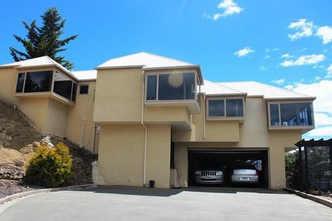 Photo of property in 22 Sutherland Road, Omarama, 9412