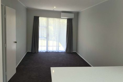 Photo of property in 1/80 Airlie Road, Plimmerton, Porirua, 5026