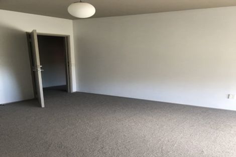 Photo of property in 16/2 Onslow Road, Khandallah, Wellington, 6035