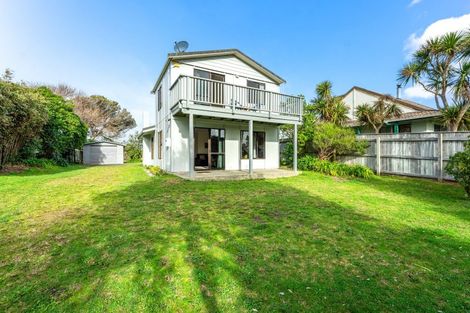 Photo of property in 54 Dixie Street, Te Horo Beach, Otaki, 5581