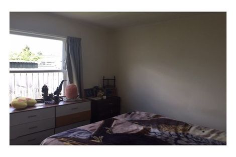 Photo of property in 2/1305 Cardiff Place, Mayfair, Hastings, 4122