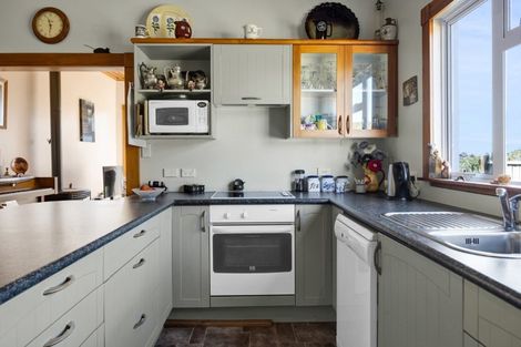 Photo of property in 58 Bayly Road, Blagdon, New Plymouth, 4310