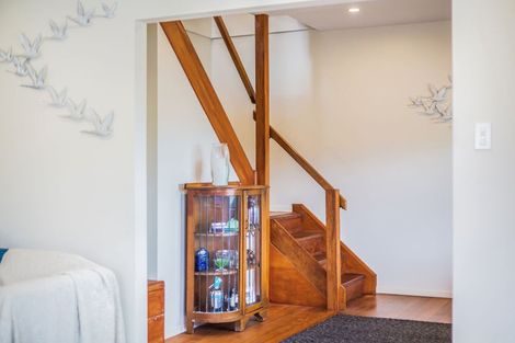 Photo of property in 5 Beach Road, Plimmerton, Porirua, 5026