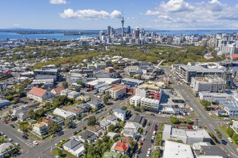 Photo of property in 5 Murdoch Road, Grey Lynn, Auckland, 1021