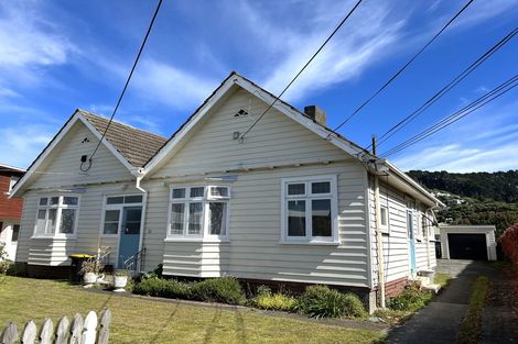 Photo of property in 21 Kemp Street, Kilbirnie, Wellington, 6022