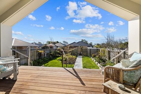 Photo of property in 86 Bridge Street, New Brighton, Christchurch, 8061