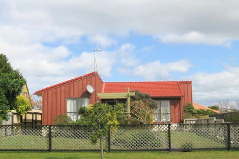Photo of property in 148 Dickson Road, Papamoa Beach, Papamoa, 3118