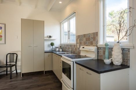 Photo of property in 17 Helena Street, Forbury, Dunedin, 9012