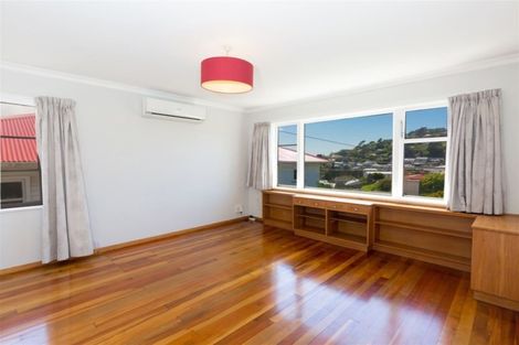 Photo of property in 6 Pollen Street, Johnsonville, Wellington, 6037