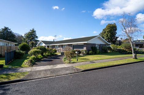 Photo of property in 20 Sheridan Crescent, Leamington, Cambridge, 3432