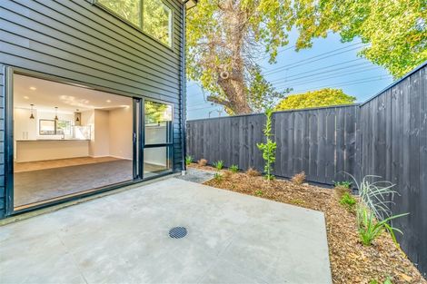 Photo of property in 24d Palmer Crescent, Silverstream, Upper Hutt, 5019