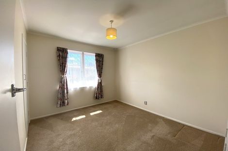 Photo of property in 18 Kelkirk Street, Kelston, Auckland, 0602