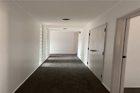 Photo of property in 10 Orangewood Drive, Northpark, Auckland, 2013