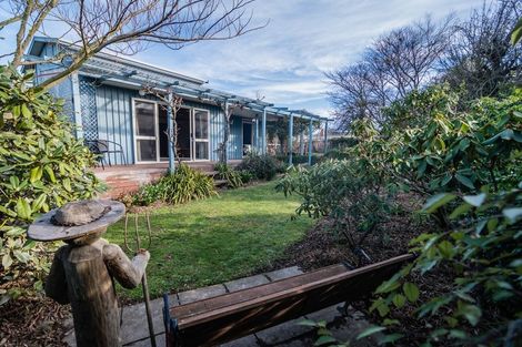 Photo of property in 16 Buchanan Street, Parkside, Timaru, 7910