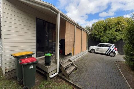 Photo of property in 368 West Coast Road, Glen Eden, Auckland, 0602