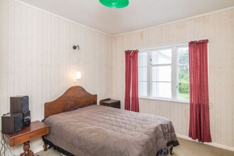 Photo of property in 19 Homebush Road, Khandallah, Wellington, 6035