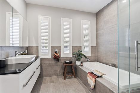 Photo of property in 1/253 Memorial Avenue, Burnside, Christchurch, 8053