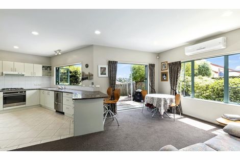 Photo of property in 127a Browns Bay Road, Browns Bay, Auckland, 0630
