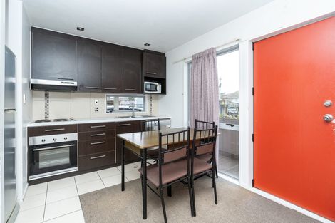 Photo of property in 4/20 Lorne Street, Melville, Hamilton, 3206