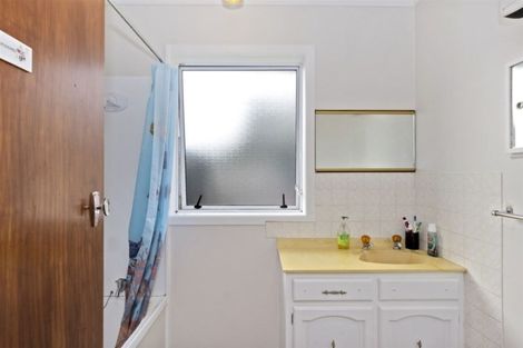 Photo of property in 24b Hall Road, Matua, Tauranga, 3110