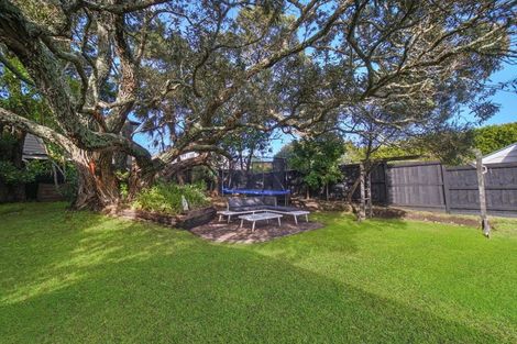 Photo of property in 3 Rewiti Avenue, Takapuna, Auckland, 0622