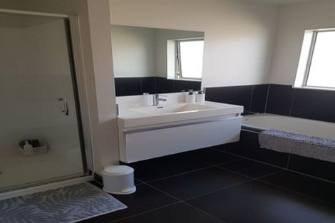 Photo of property in 14 Hartford Terrace, Huntington, Hamilton, 3210