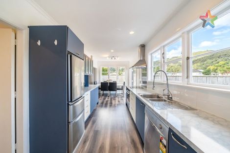 Photo of property in 90a Rata Street, Naenae, Lower Hutt, 5011