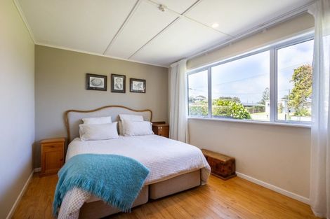 Photo of property in 3 Bayly Street, Baylys Beach, Dargaville, 0377