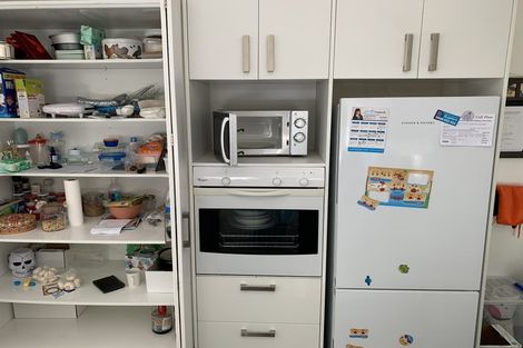 Photo of property in 40 Stapleford Crescent, Browns Bay, Auckland, 0630