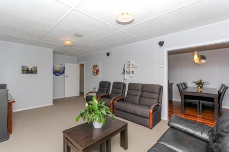 Photo of property in 33 Pembroke Street, Westown, New Plymouth, 4310