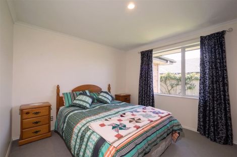 Photo of property in 49 Mcmurdo Street, Tinwald, Ashburton, 7700