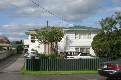 Photo of property in 789 Te Atatu Road, Te Atatu Peninsula, Auckland, 0610
