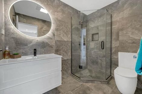 Photo of property in 36b Whitford Road, Botany Downs, Auckland, 2014