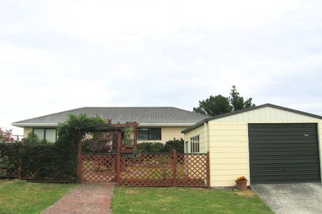 Photo of property in 46a Norana Road, Timberlea, Upper Hutt, 5018