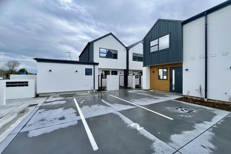 Photo of property in 2/2 Everard Street, Somerfield, Christchurch, 8024