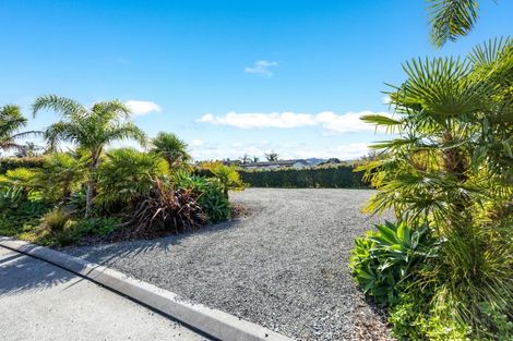 Photo of property in 44a Waimanu Place, Point Wells, 0986