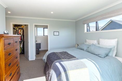 Photo of property in 16 Ross Taylor Lane, Masterton, 5810