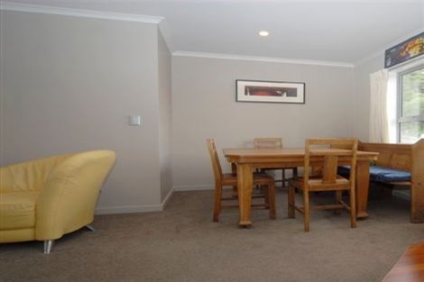 Photo of property in 3b Woodhouse Avenue, Karori, Wellington, 6012