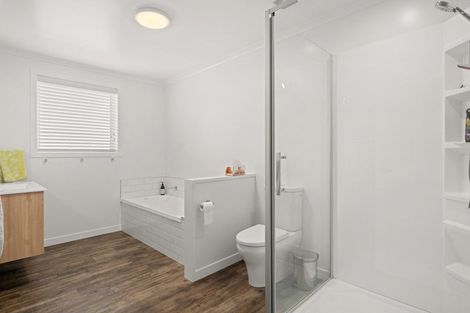 Photo of property in 16 Kotare Drive, Coastlands, Whakatane, 3120